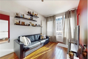 appartement renove à la vente -   75011  PARIS 11EME, surface 27 m2 vente appartement renove - UBI420458920